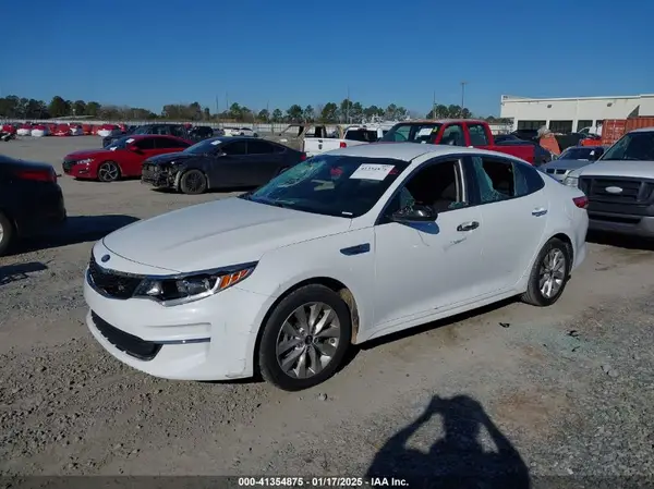 5XXGT4L34HG171265 2017 KIA OPTIMA - Image 2