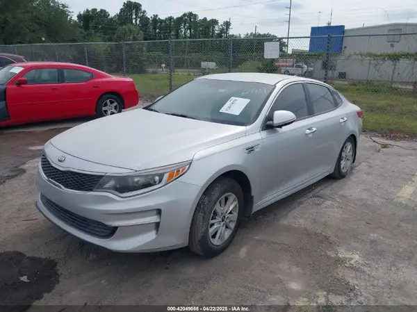 5XXGT4L34HG177308 2017 KIA OPTIMA - Image 2