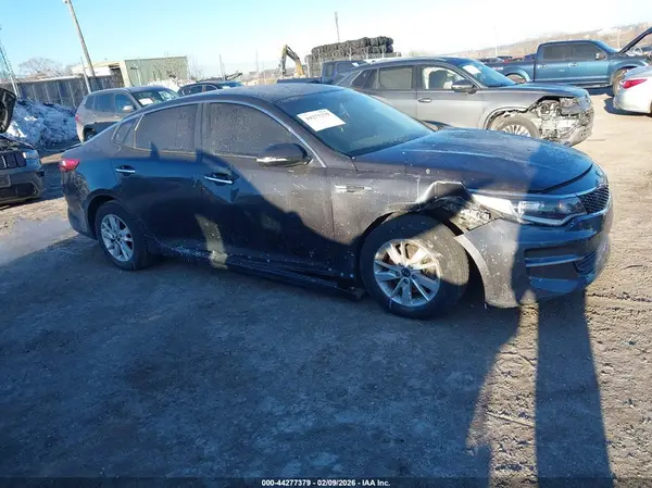 5XXGT4L34HG178121 2017 KIA OPTIMA - Image 1