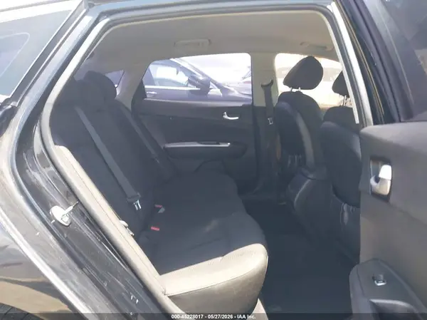 5XXGT4L34JG178755 2018 KIA OPTIMA - Image 8