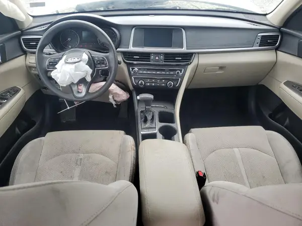 5XXGT4L34JG180683 2018 KIA OPTIMA - Image 8
