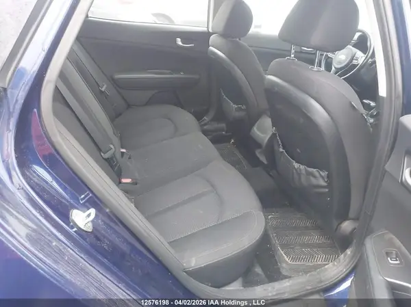 5XXGT4L34JG182918 2018 KIA OPTIMA - Image 8