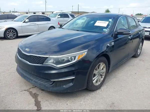 5XXGT4L34JG183535 2018 KIA OPTIMA - Image 2