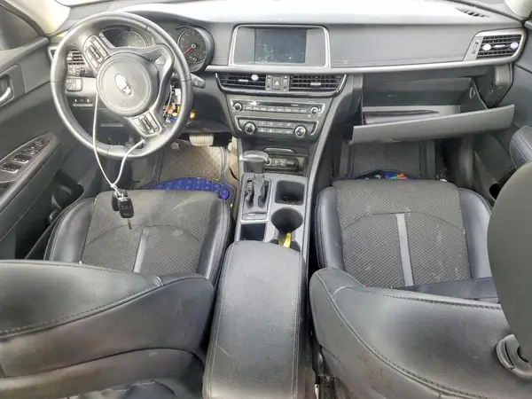 5XXGT4L34JG184281 2018 KIA OPTIMA - Image 8