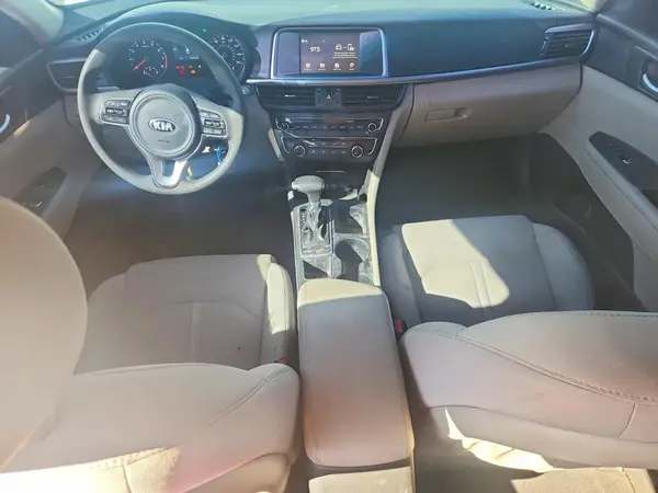 5XXGT4L34JG184815 2018 KIA OPTIMA - Image 8