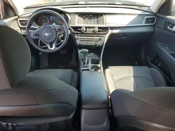 5XXGT4L34JG185639 2018 KIA OPTIMA - Image 8