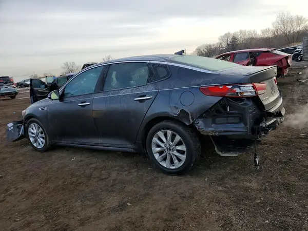 5XXGT4L34JG189447 2018 KIA OPTIMA - Image 2