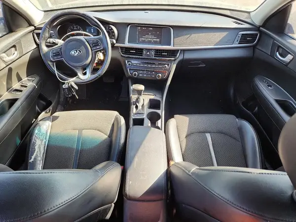 5XXGT4L34JG189447 2018 KIA OPTIMA - Image 8