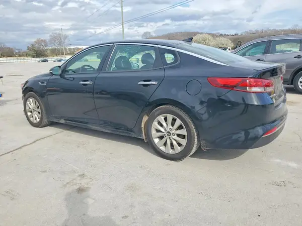 5XXGT4L34JG190520 2018 KIA OPTIMA - Image 2