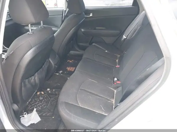 5XXGT4L34JG193224 2018 KIA OPTIMA - Image 8