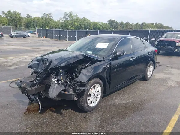 5XXGT4L34JG193627 2018 KIA OPTIMA - Image 2