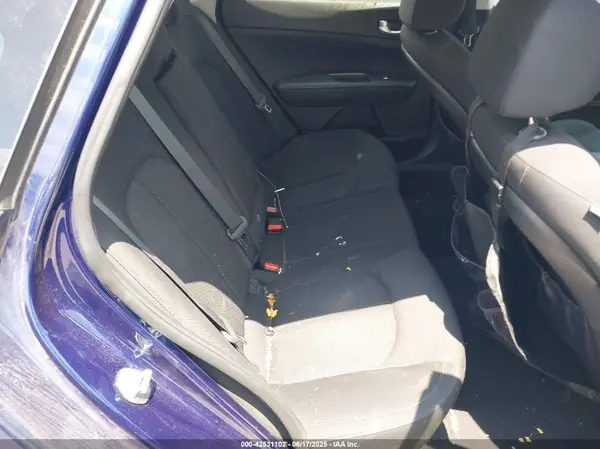 5XXGT4L34JG193823 2018 KIA OPTIMA - Image 8