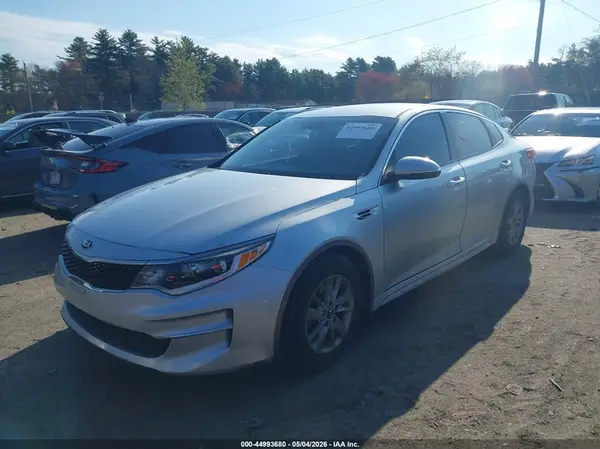 5XXGT4L34JG198312 2018 KIA OPTIMA - Image 2