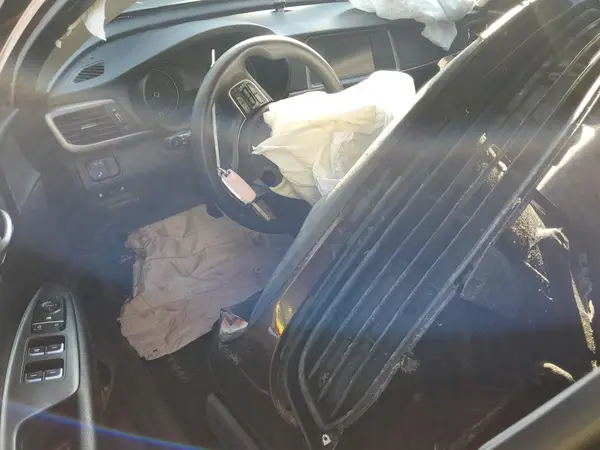 5XXGT4L34JG198861 2018 KIA OPTIMA - Image 8
