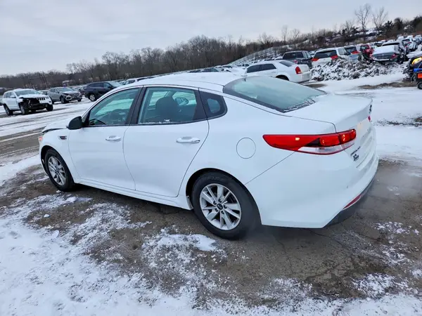 5XXGT4L34JG199847 2018 KIA OPTIMA - Image 2