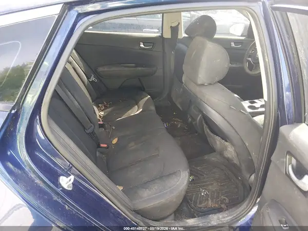 5XXGT4L34JG200785 2018 KIA OPTIMA - Image 8