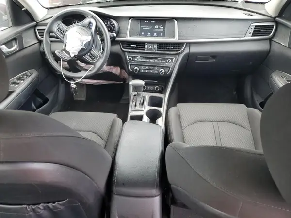5XXGT4L34JG202066 2018 KIA OPTIMA - Image 8