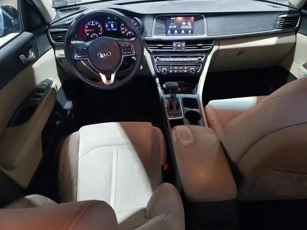 5XXGT4L34JG203234 2018 KIA OPTIMA - Image 8