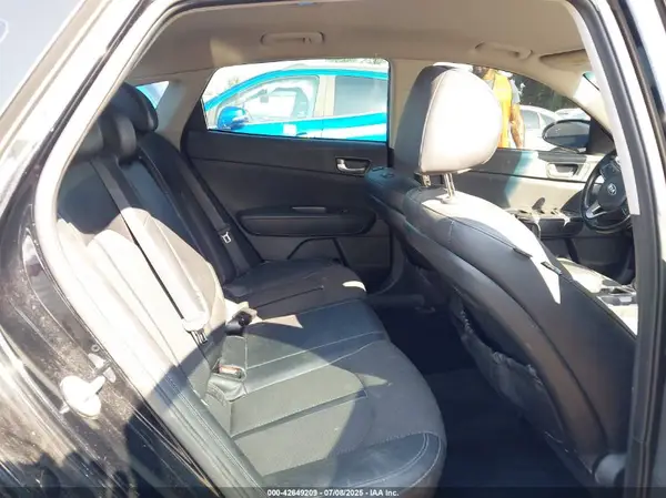 5XXGT4L34JG206375 2018 KIA OPTIMA - Image 8