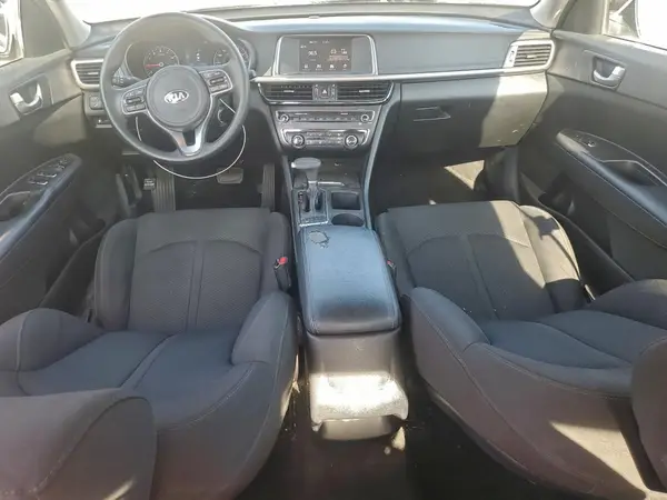 5XXGT4L34JG207011 2018 KIA OPTIMA - Image 8