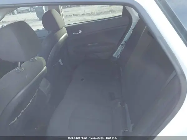 5XXGT4L34JG208756 2018 KIA OPTIMA - Image 8