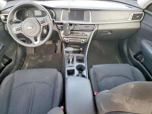 5XXGT4L34JG209261 2018 KIA OPTIMA - Image 8