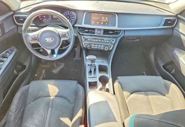5XXGT4L34JG210328 2018 KIA OPTIMA - Image 8