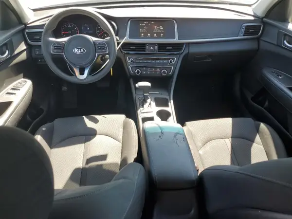 5XXGT4L34JG216095 2018 KIA OPTIMA - Image 8