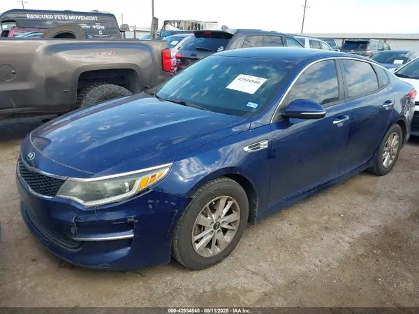 5XXGT4L34JG223371 2018 KIA OPTIMA - Image 2