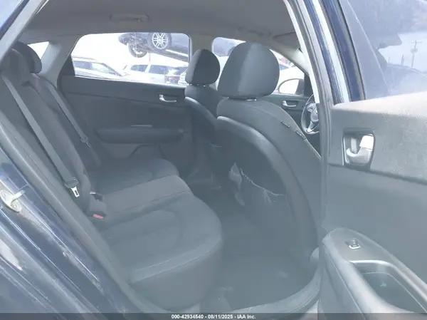 5XXGT4L34JG223371 2018 KIA OPTIMA - Image 8