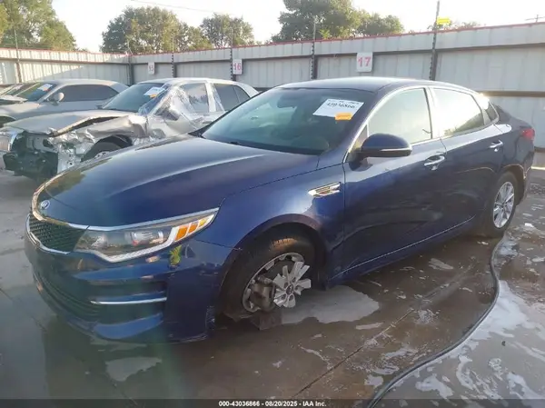 5XXGT4L34JG224567 2018 KIA OPTIMA - Image 2