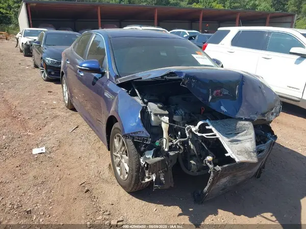 5XXGT4L34JG226013 2018 KIA OPTIMA - Image 1