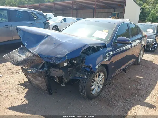 5XXGT4L34JG226013 2018 KIA OPTIMA - Image 2