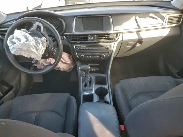 5XXGT4L34JG229624 2018 KIA OPTIMA - Image 8