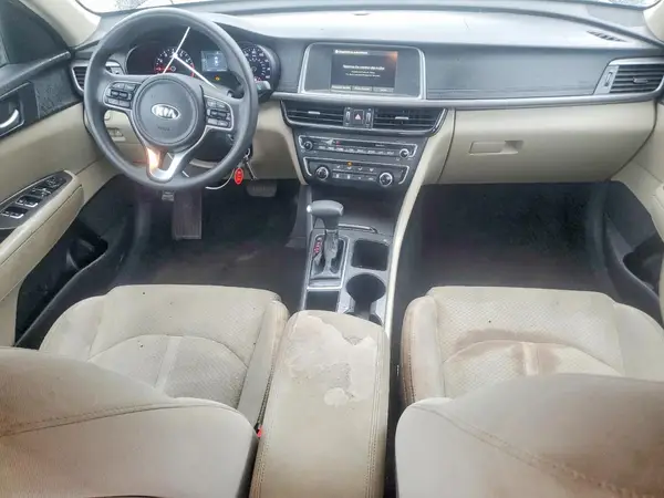 5XXGT4L34JG233902 2018 KIA OPTIMA - Image 8