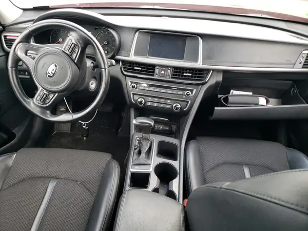 5XXGT4L34JG233981 2018 KIA OPTIMA - Image 8
