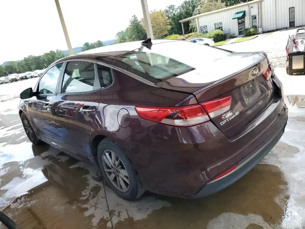 5XXGT4L34JG235195 2018 KIA OPTIMA - Image 2