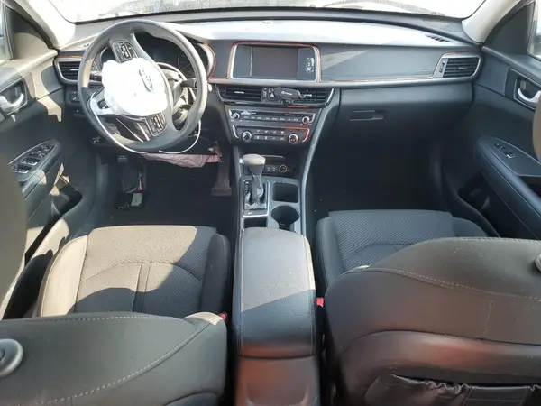 5XXGT4L34JG235245 2018 KIA OPTIMA - Image 8