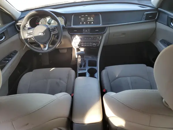 5XXGT4L34JG236119 2018 KIA OPTIMA - Image 8