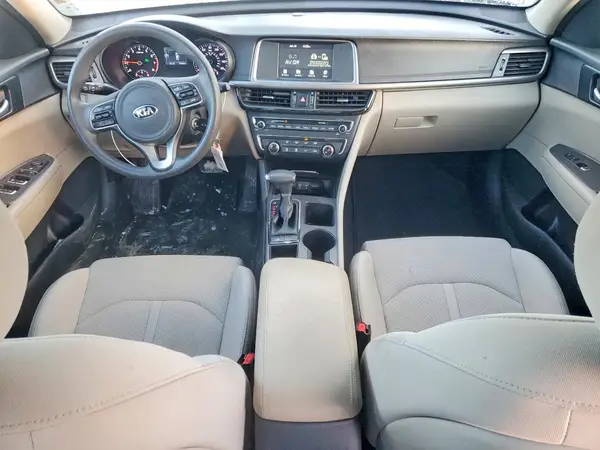 5XXGT4L34JG236136 2018 KIA OPTIMA - Image 8
