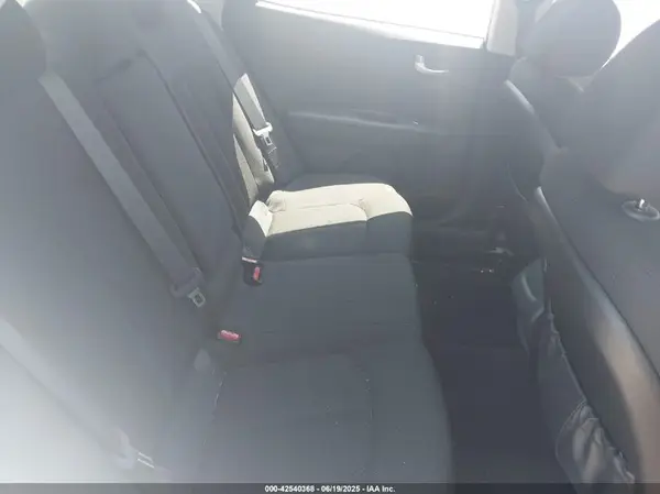 5XXGT4L34JG239697 2018 KIA OPTIMA - Image 8