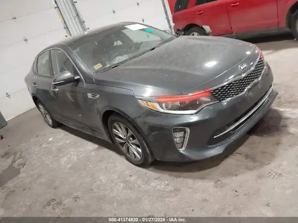 5XXGT4L34JG241241 2018 KIA OPTIMA - Image 1