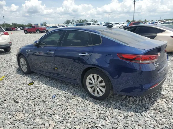 5XXGT4L34JG241322 2018 KIA OPTIMA - Image 2