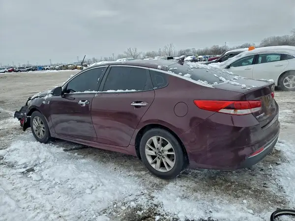 5XXGT4L34JG242471 2018 KIA OPTIMA - Image 2