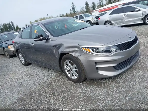 5XXGT4L34JG242597 2018 KIA OPTIMA - Image 1