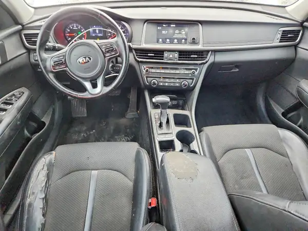 5XXGT4L34JG243393 2018 KIA OPTIMA - Image 8