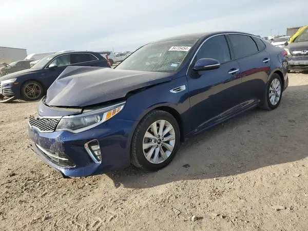 5XXGT4L34JG245323 2018 KIA OPTIMA - Image 1