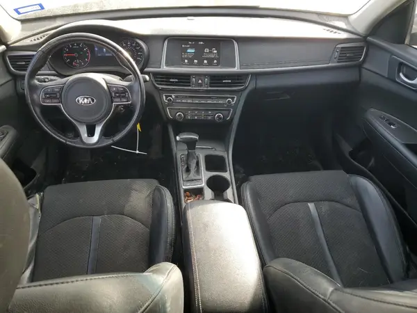 5XXGT4L34JG245323 2018 KIA OPTIMA - Image 8