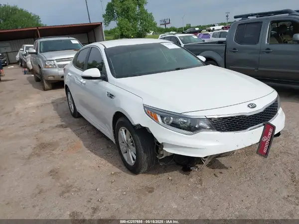 5XXGT4L34JG248612 2018 KIA OPTIMA - Image 1