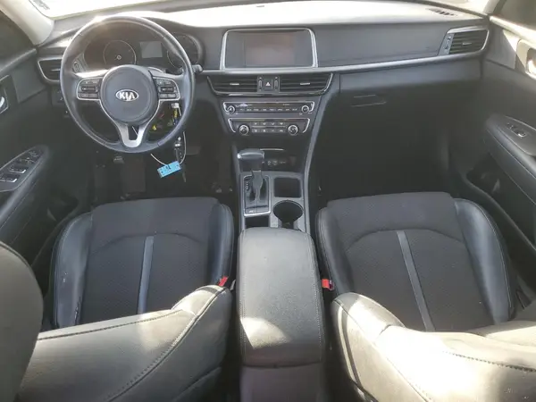 5XXGT4L34JG249307 2018 KIA OPTIMA - Image 8